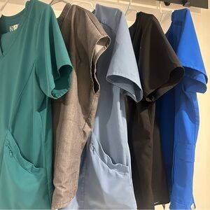 Assorted Scrub sets!! 18-20$ each